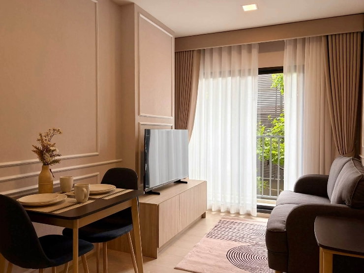 รูป ห้องสวยมาก ตกแต่งครบ พร้อมเข้าอยู่ ตึก เอ - รูปที่ 2/10