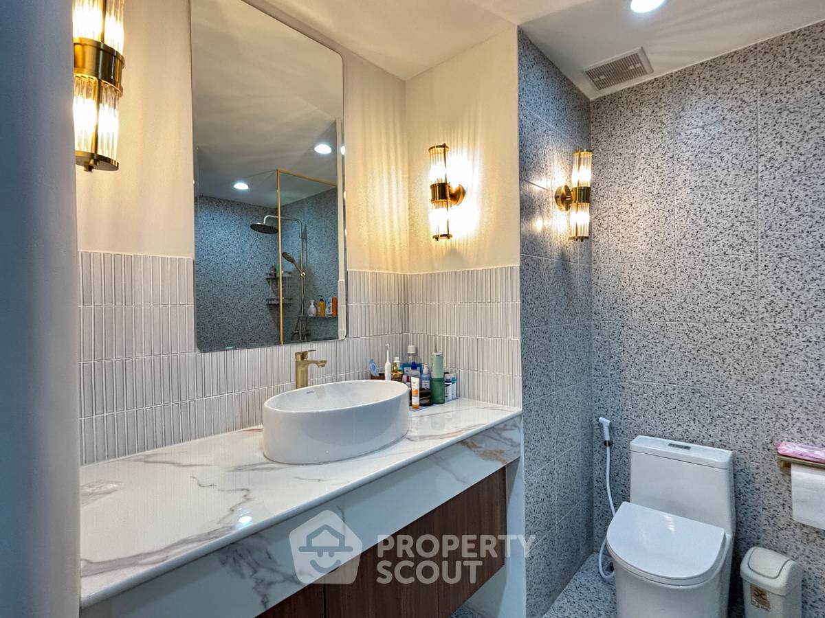 รูป 2 ห้องนอน ขนาด 157 ตร.ม. ที่ Royal Hill Resort Condominium พัทยาใต้ (ID 3281166) - รูปที่ 13/31