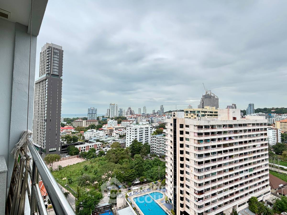 picture 2-BR Condo at View Talay 3 close to Phratamnak (ID 3281144) - 11/22