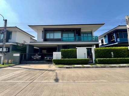 รูปภาพ ให้เช่า บ้านเดี่ยว 2 ชั้น เศรษฐสิริ กรุงเทพกรีฑา | 4 ห้องนอน ทำเลดี เหมาะสำหรับครอบครัว ผู้บริหาร หรือชาวต่างชาติที่มองหาบ้านขนาดใหญ่