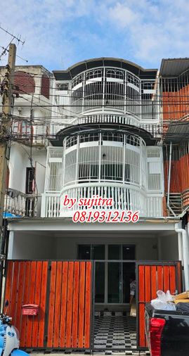 5-bed townhouse for rent, 30 sq wah, Huai Khwang