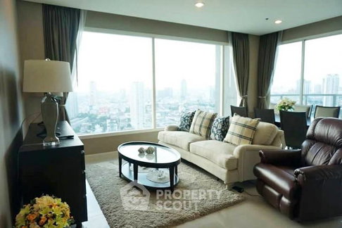 High-Floor 2-BR 99 Sqm At Menam Residences (ID 3147402)