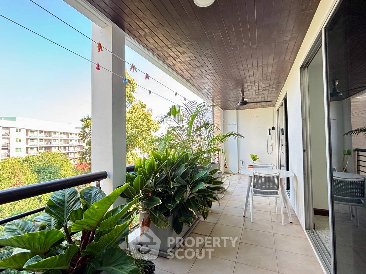รูป ขายคอนโด 2 ห้องนอน 100 ตารางเมตร ชั้น 5 ที่ Regent Pratumnak Condominium (ID 3281062) - รูปที่ 25/29