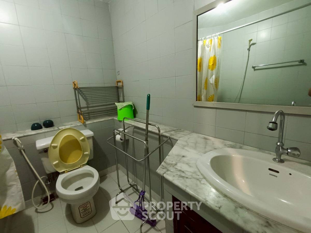 รูป คอนโด 1 ห้องนอน ชั้น 16 ขายที่ Jomtien Plaza Condotel (ID 3280954) - รูปที่ 12/26