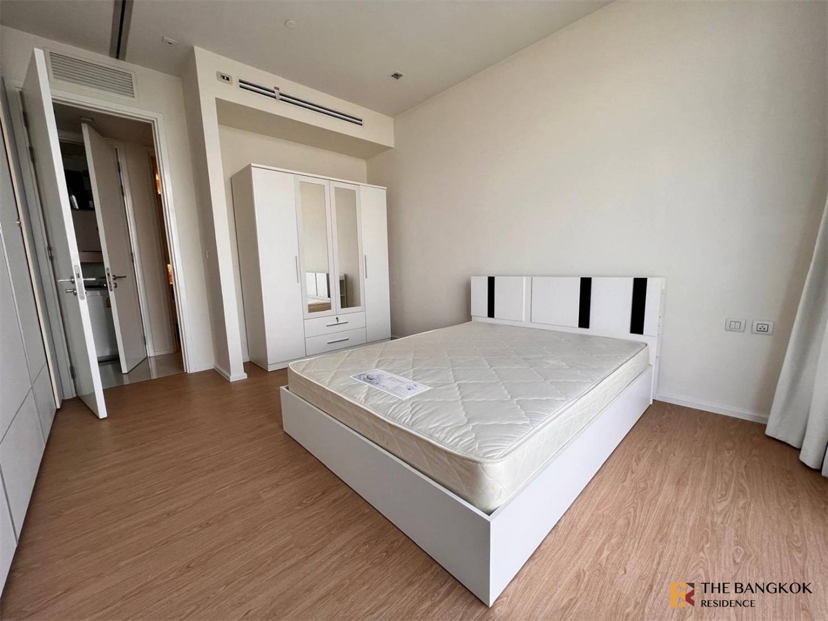 picture Circle Living Prototype Unit Priced Below Market - 1/9