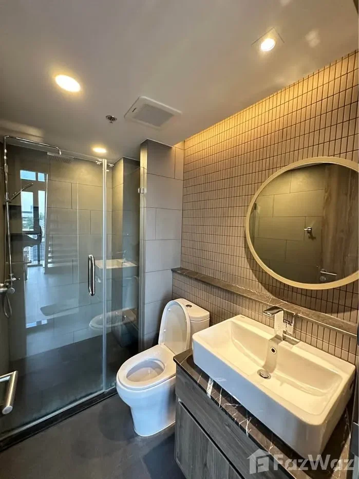 picture Cooper Siam Duplex with high ceiling (8th Floor) 6755707 - 6/9