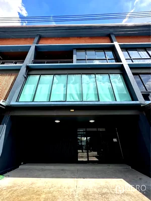 Townhouses for rent Nonthaburi : For Rent 3 Bedroom Townhouse Haus 35 in Pak Kret, Nonthaburi