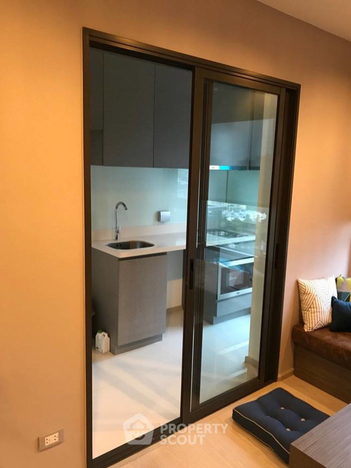 รูป คอนโด 1-ห้องนอน ที่ ริทึ่ม สุขุมวิท 36-38 ใกล้ BTS ทองหล่อ (ID 649855) - รูปที่ 7/10