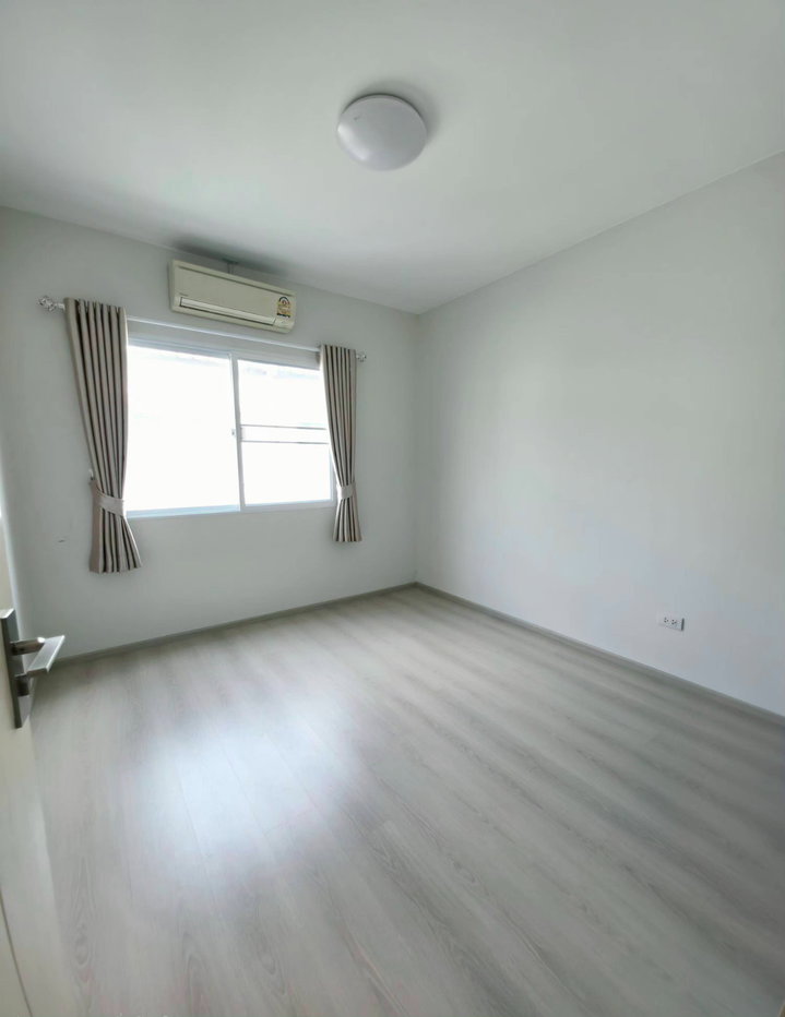 รูป ขายด่วนทาวน์โฮม Villaggio ศรีนครินทร์–บางนา 3 ห้องนอน 3 ห้องน้ำ 2 ที่จอดรถ 3.69 เท่านั้น - รูปที่ 17/23