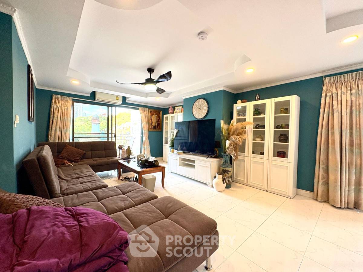 รูป คอนโด 1 ห้องนอน ขนาด 95 ตร.ม. Pattaya Hill Resort ขาย (ID 3280977) - รูปที่ 26/27