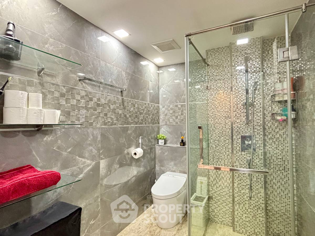 รูป ขายคอนโด 2 ห้องนอน 68 ตร.ม. ที่ Grand Avenue Pattaya (ID 3281123) - รูปที่ 11/24