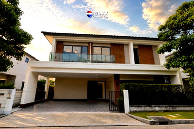 บ้านเดี่ยว บางพลี สมุทรปราการ : บ้านเดี่ยว เซนโทร อ่อนนุช–สุวรรณภูมิ  บ้านหลังรองมุม  รุ่นใหญ่ พร้อมอยู่ 57 ตรว. 8.2 ล้าน
