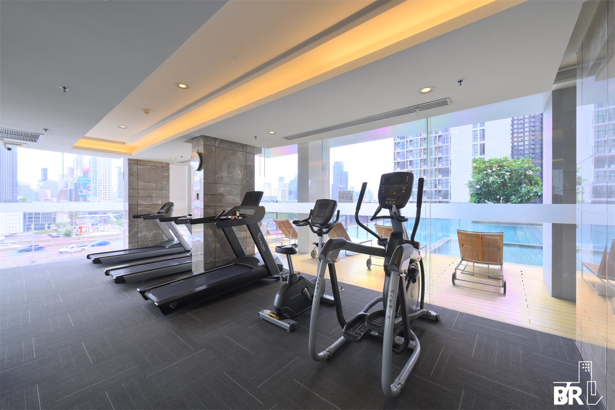 picture RHYTHM Asoke 2 Popular units sell out fast near MRT Rama 9 Station - 9/9