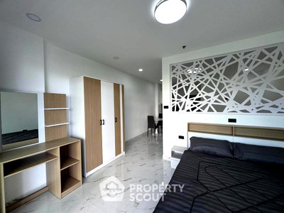 Condos for sale : 1-BR Condo At View Talay 5 Condominium Jomtien (ID 3282435)