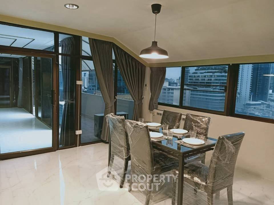 รูป คอนโด 2-ห้องนอน ที่ เดอะ วอเตอร์ฟอร์ด คอนโดมิเนียม ใกล้ BTS ทองหล่อ (ID 2431807) - รูปที่ 4/11