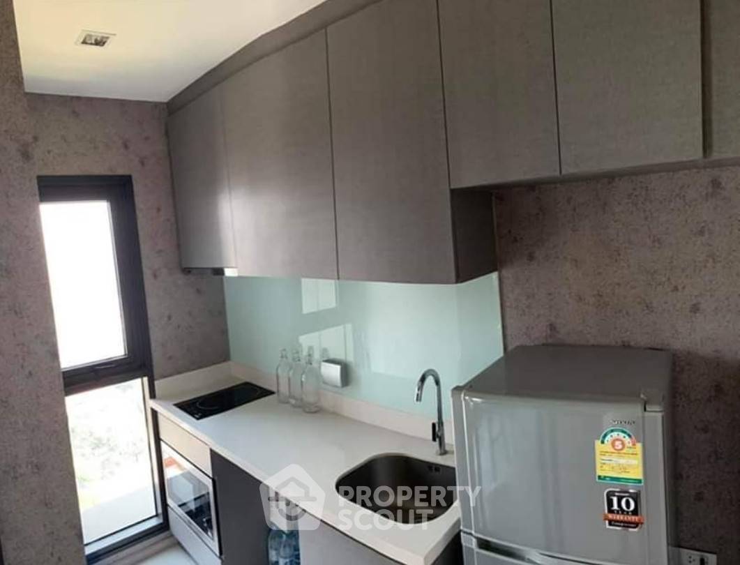 รูป คอนโด 1 ห้องนอน ชั้น 24 Rhythm Sukhumvit 36-38 ใกล้ BTS ทองหล่อ (ID 565982) - รูปที่ 4/9