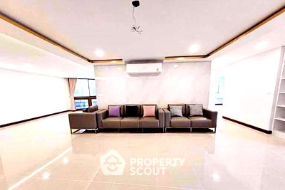 Condos for sale : Spacious 3-BR 220 Sqm Pet-Friendly President Park, MRT Queen Sirikit (ID 2915554)