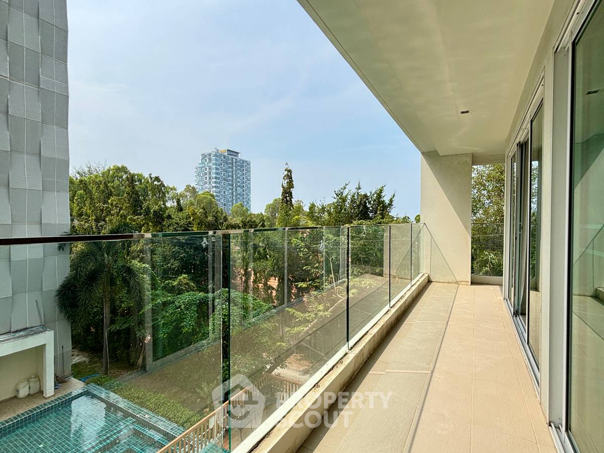 รูป คอนโด 1-ห้องนอน ที่ ซันเซท บูเลอวาร์ด เรสซิเด้นซ์ ใกล้ ถนนพระตำหนัก พัทยา (ID 3281071) - รูปที่ 13/21