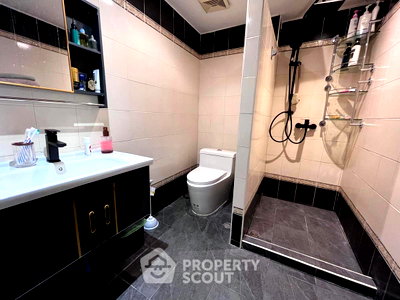 คอนโดให้เช่า : คอนโดหนึ่งห้องนอน Majestic Jomtien Condo หาดจอมเทียน (ID 3281363)