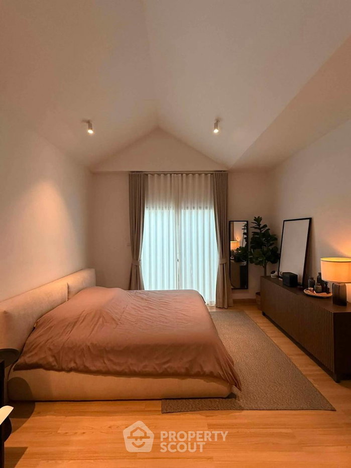 รูป บ้าน 4-ห้องนอน ที่ เองเกิ้ล เฮ้าส์ โรงโป๊ะ-มอเตอร์เวย์ 7 ใน ตะเคียนเตี้ย (ID 3286740) - รูปที่ 6/10