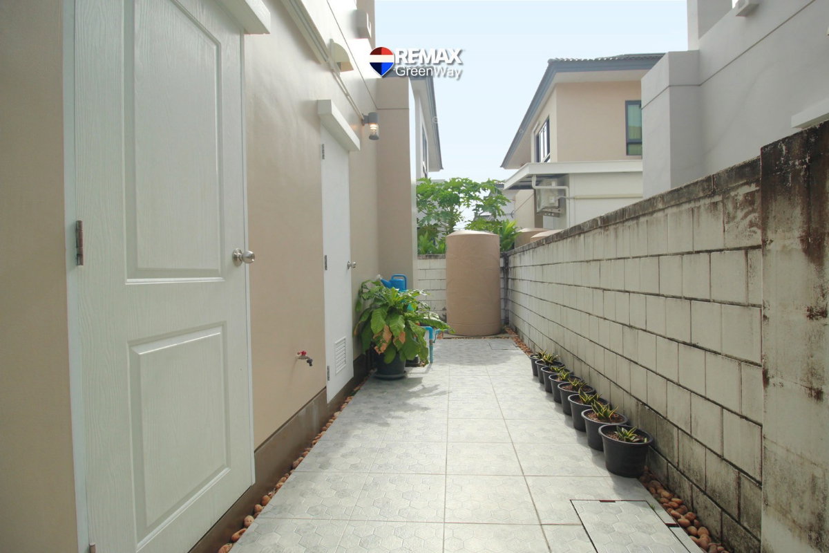 รูป บ้านเดี่ยว เซนโทร อ่อนนุช–สุวรรณภูมิ  บ้านหลังรองมุม  รุ่นใหญ่ พร้อมอยู่ 57 ตรว. 8.2 ล้าน - รูปที่ 21/24