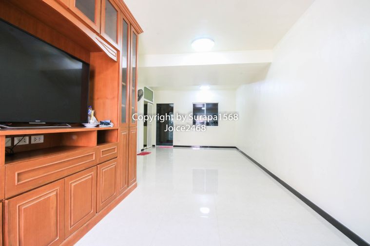 3-bed townhouse for sale, 110 sqm, 19.5 sq wah, Pruksa Ville 34 Petchkasem 110