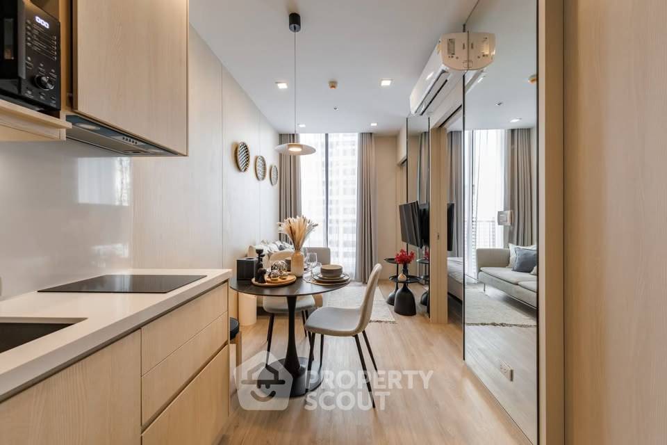 picture 21st-Floor 1-BR At Noble State 39 Near BTS Phrom Phong (ID 3288420) - 4/9