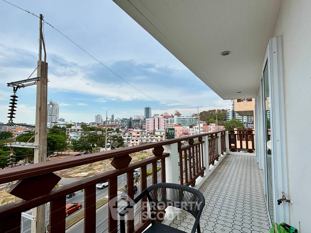 รูป 2 ห้องนอน ขนาด 157 ตร.ม. ที่ Royal Hill Resort Condominium พัทยาใต้ (ID 3281166) - รูปที่ 16/31