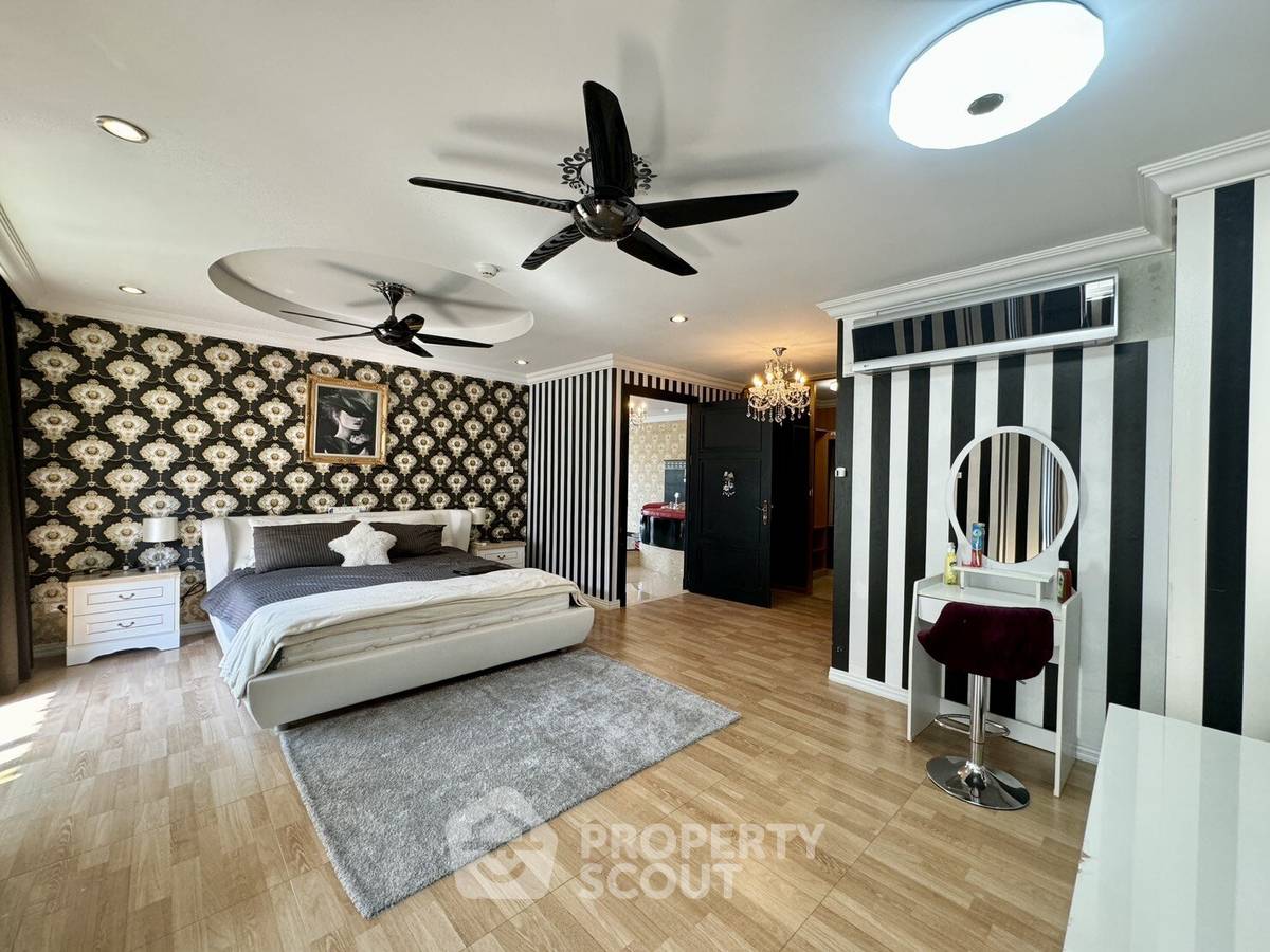 รูป คอนโด 2 ห้องนอน ขนาด 204 ตร.ม. ที่ LK Legend พัทยาใต้ (ID 3281162) - รูปที่ 16/24