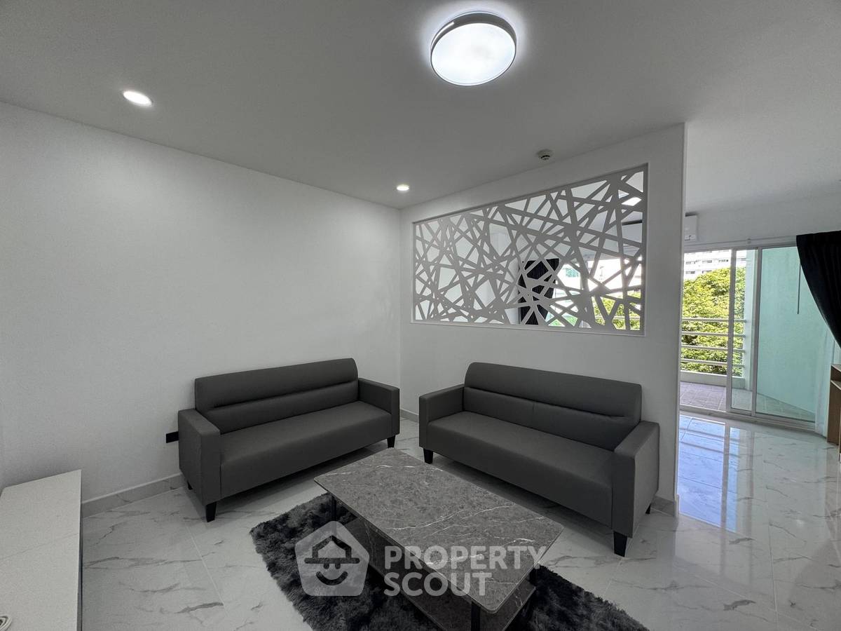 รูป ขายคอนโด 1 ห้องนอน View Talay 5 Condominium Jomtien (ID 3282435) - รูปที่ 14/15
