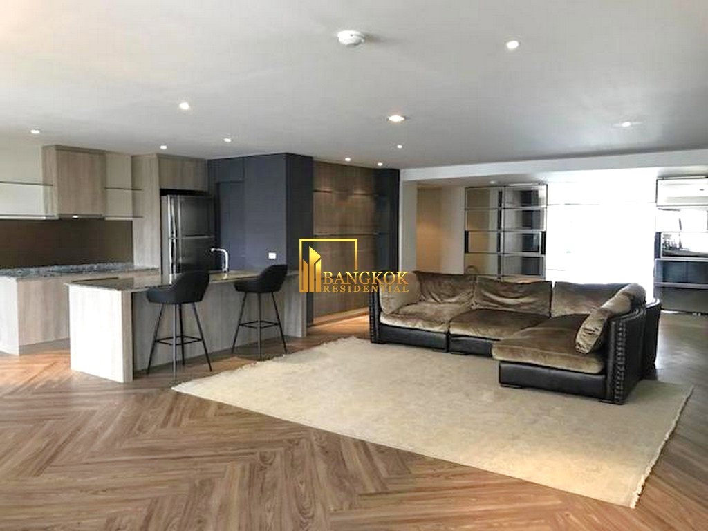 Modern 4 Bedroom Apartment in Central Phrom Phong Area - BR0251AP