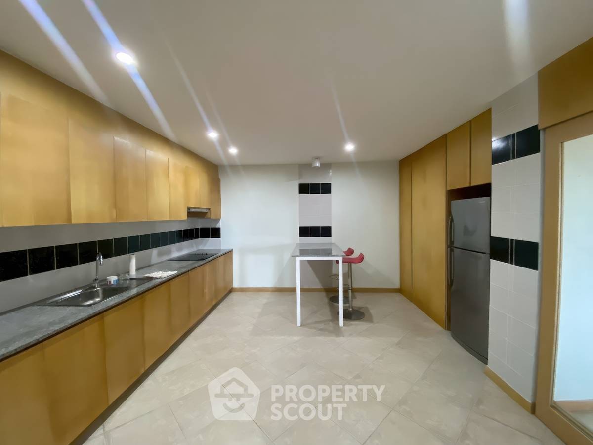 รูป คอนโด 2 ห้องนอน ขนาด 184 ตร.ม. View Talay Residence 5 Pratumnak (ID 3282455) - รูปที่ 5/19