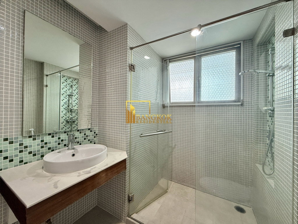 รูป Avenue 61 | Beautifully 3 Bedroom Property in Ekkamai - BR4996CD - รูปที่ 21/30