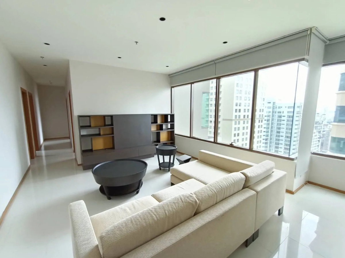 รูป LTHC16132 - Spacious Condo for Rent Phrom Phong | The Emporio Place | 160 sq.m. | 3 Beds 3 Baths | BTS Phrom Phong | 100K - รูปที่ 2/9