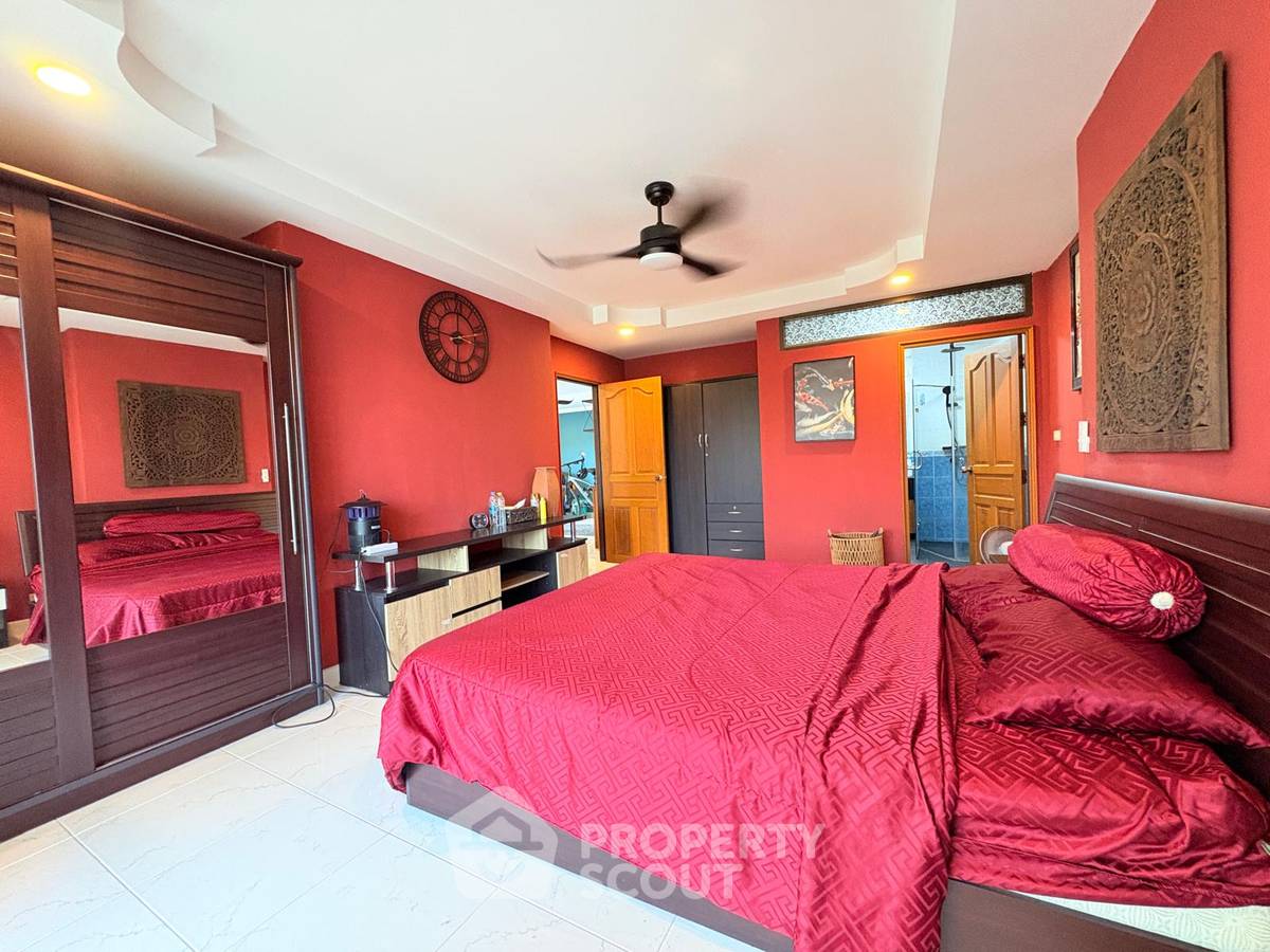รูป คอนโด 1 ห้องนอน ขนาด 95 ตร.ม. Pattaya Hill Resort ขาย (ID 3280977) - รูปที่ 9/27