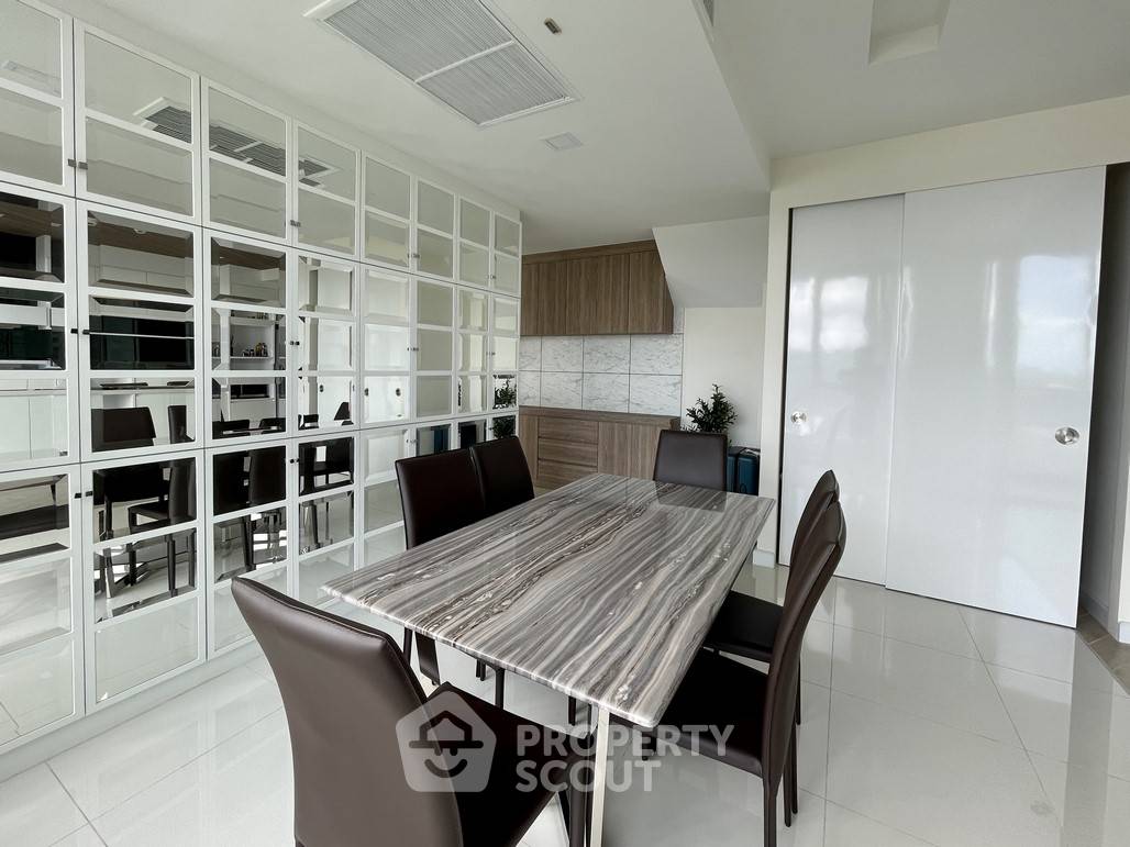รูป คอนโด 3 ห้องนอน ชั้น 17 ขนาด 168 ตร.ม. ที่ Del Mare Condominium บางเสร่ (ID 3282484) - รูปที่ 25/25