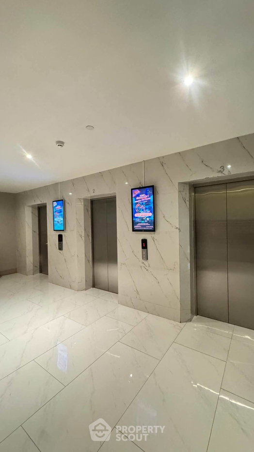 picture 1-BR Condo At Knightsbridge Phaholyothin Interchange, Anusawari (ID 3287657) - 13/14