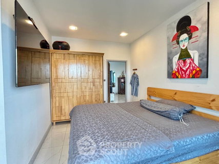 2-BR Condo at View Talay 3 close to Phratamnak (ID 3281144)