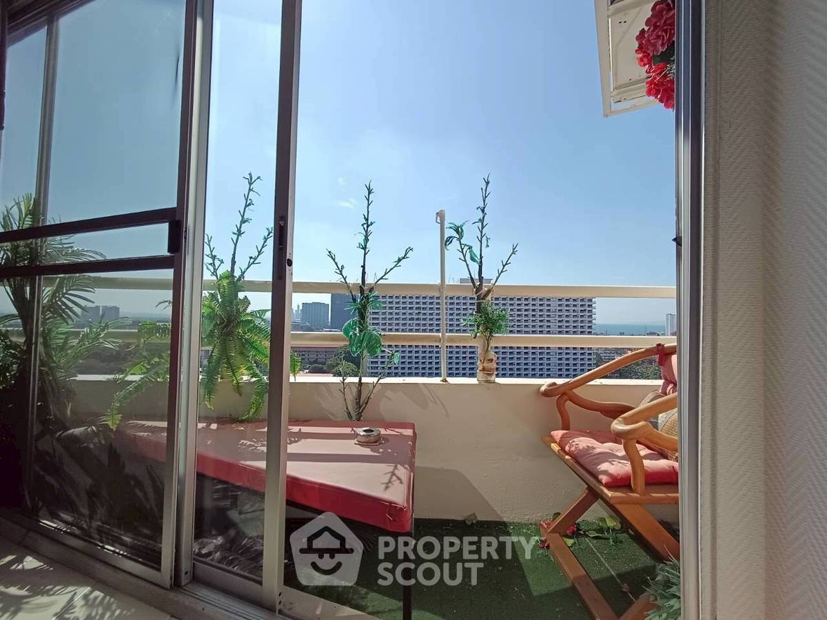 รูป ขายคอนโด 1 ห้องนอน 64 ตร.ม. View Talay 1 Condominium Jomtien (ID 3281010) - รูปที่ 19/100