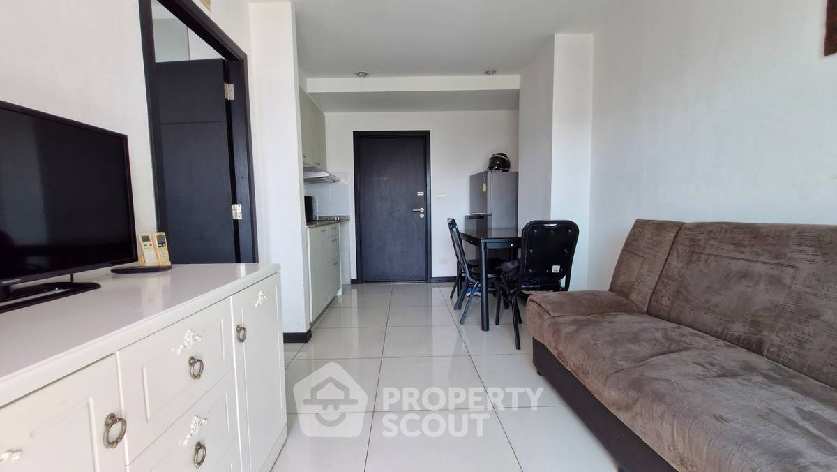 picture 1-BR Condo at Siam Oriental Elegance 2 close to Phratamnak (ID 3281374) - 3/16