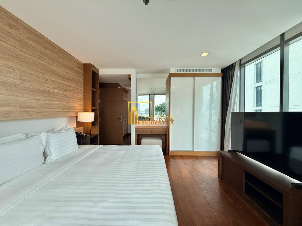 picture Bright 3 Bedroom Serviced Apartment in Ploenchit - BR7037SA - 13/35