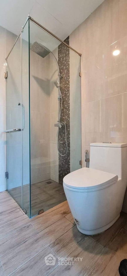 picture 2-BR Condo at The Point Pratumnak close to Phratamnak (ID 3281133) - 13/13