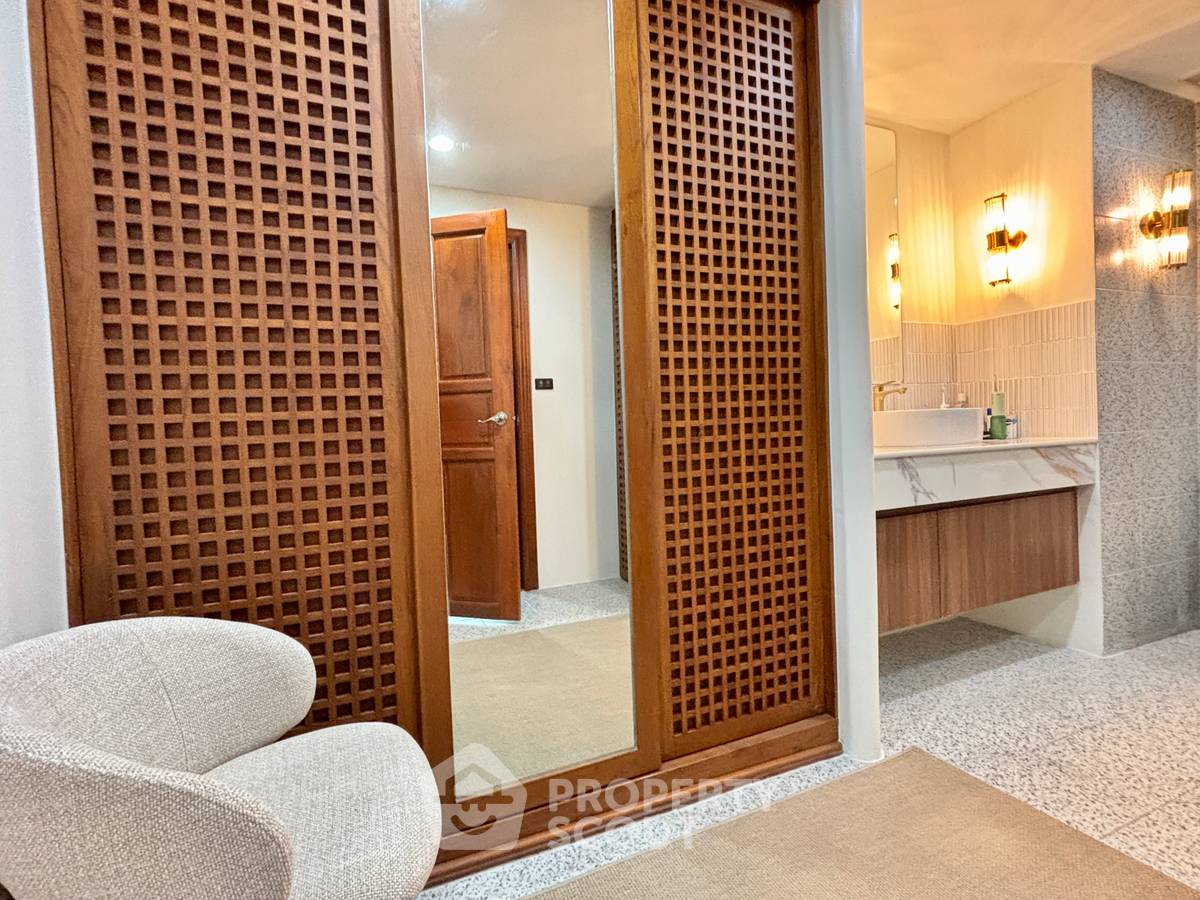 รูป 2 ห้องนอน ขนาด 157 ตร.ม. ที่ Royal Hill Resort Condominium พัทยาใต้ (ID 3281166) - รูปที่ 12/31