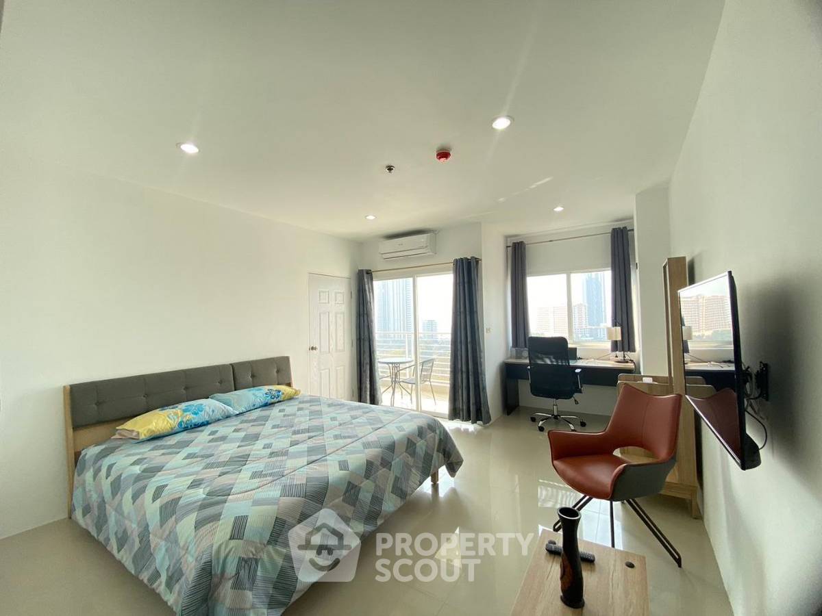 picture 1-BR Condo For Sale At AD Hyatt Condominium, Naklua (ID 3280914) - 3/24