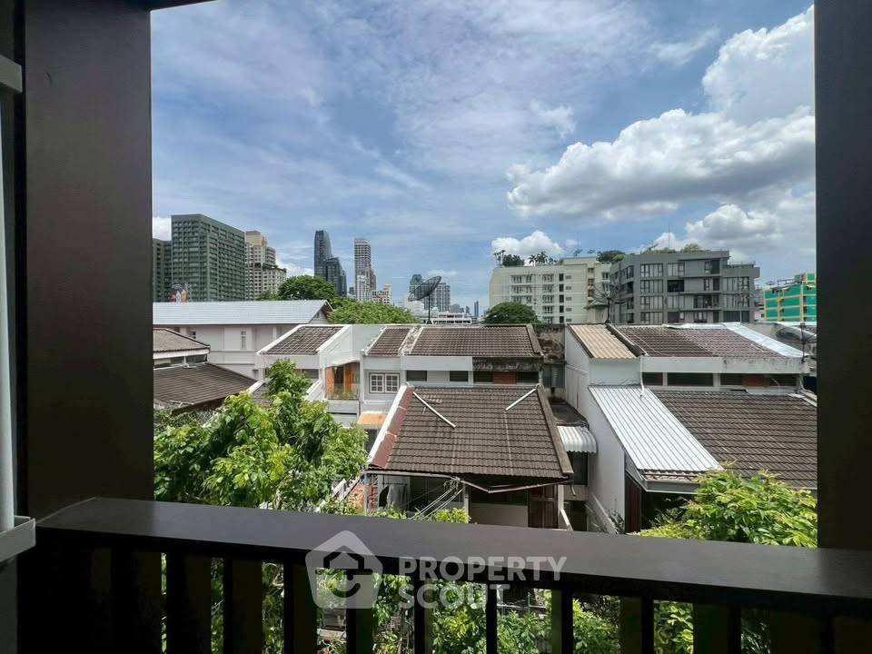 picture 1-BR Condo at Chapter Thonglor 25 close to Thong Lo (ID 3288116) - 11/11