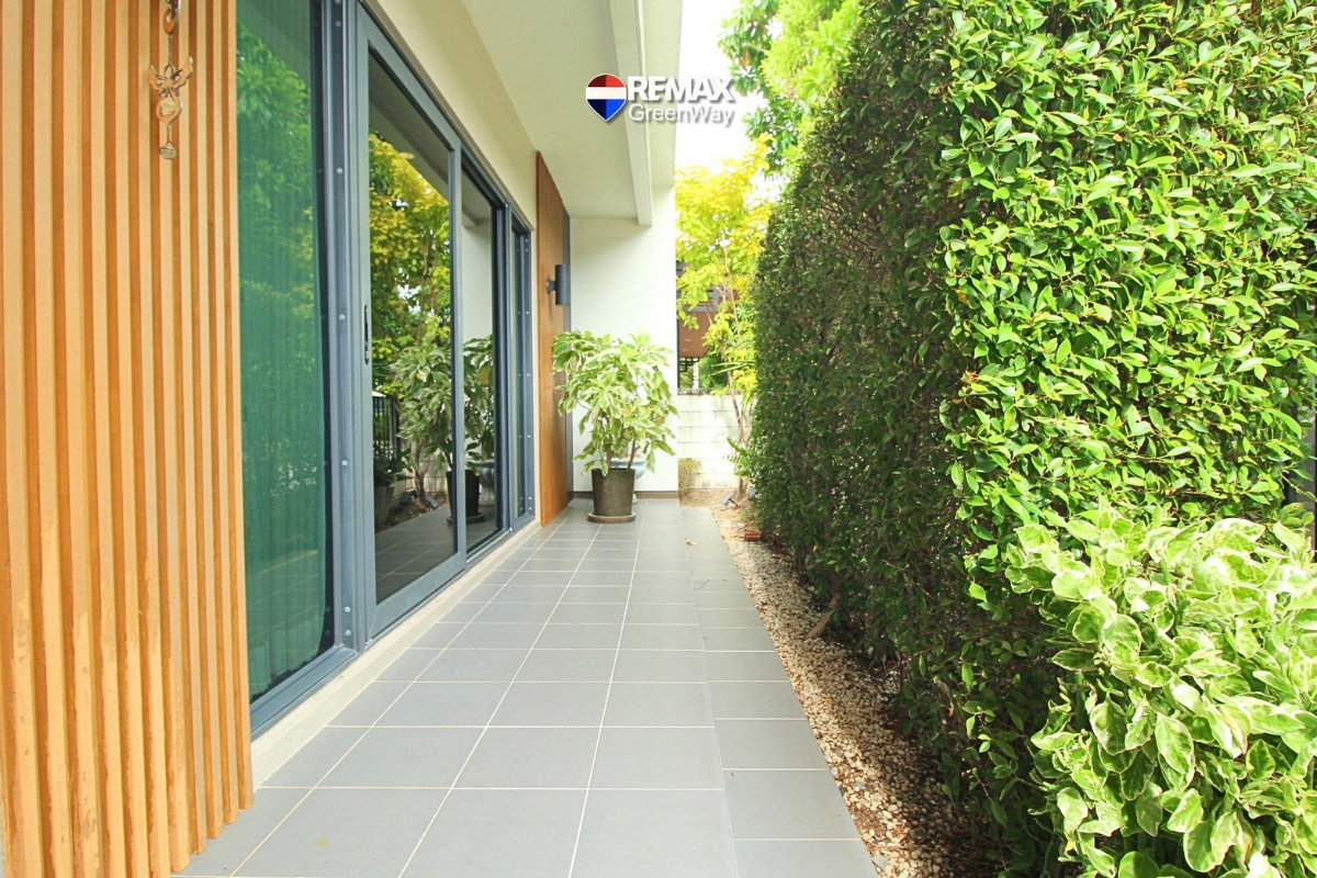 รูป บ้านเดี่ยว เซนโทร อ่อนนุช–สุวรรณภูมิ  บ้านหลังรองมุม  รุ่นใหญ่ พร้อมอยู่ 57 ตรว. 8.2 ล้าน - รูปที่ 18/24