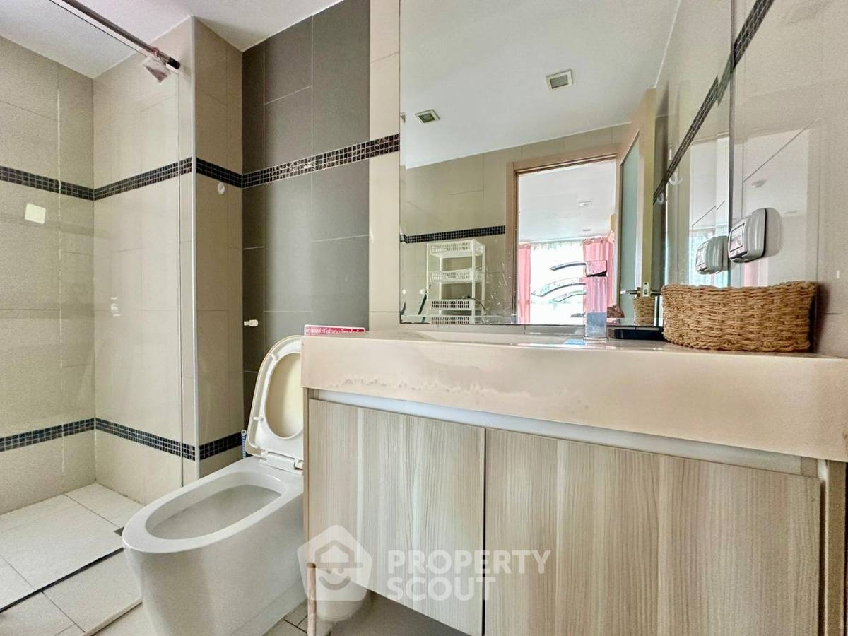รูป ขายคอนโด 2 ห้องนอน Laguna Bay Condominium ทำเลพระตำหนัก พัทยา (ID 3280956) - รูปที่ 4/27