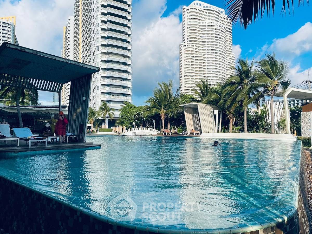 รูป คอนโด 1 ห้องนอน ชั้น 26 Lumpini Park Beach Jomtien (ID 3281366) - รูปที่ 1/22