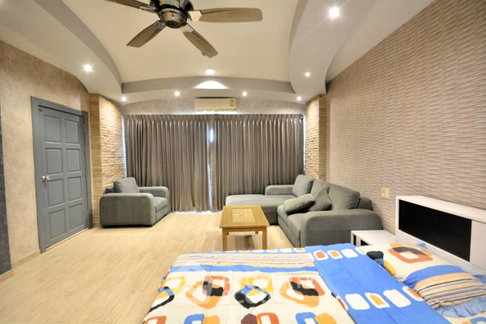 ขายคอนโด 1 ห้องนอน View Talay 5 Condominium Jomtien ใกล้หาดจอมเทียน (ID 3282439)