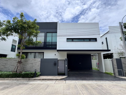 ขายบ้านเดี่ยว PAUL ราชพฤกษ์-พระราม 5 | 4 ห้องนอน 5 ห้องน้ำ บ้านพร้อมอยู่ ทำเลดี ใกล้วงเวียนพระราม 5
